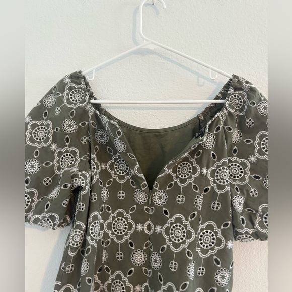 Talbots Embroidered Puff Sleeve Shift Dress - Picture 10 of 13